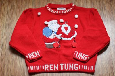 Лот: 3513596. Фото: 1. свитер детский с Дедом Морозом... Детские карнавальные, праздничные костюмы