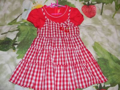 Лот: 6382756. Фото: 1. платье на возраст с 3,5-4,5лет... Платья, сарафаны