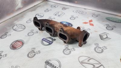 Лот: 23587673. Фото: 1. Коллектор выпускной Audi Q7 BUG... Двигатель и элементы двигателя