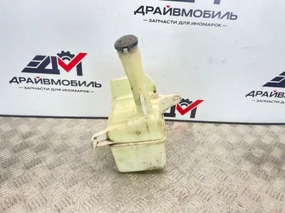 Лот: 25718056. Фото: 1. бачок стеклоомывателя toyota corolla... Двигатель и элементы двигателя