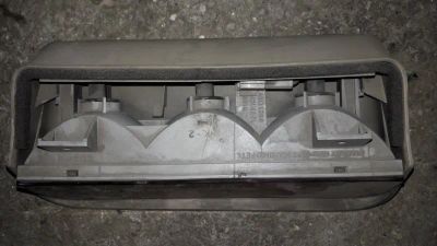 Лот: 21413611. Фото: 1. стоп-сигнал Mitsubishi. Двигатель и элементы двигателя
