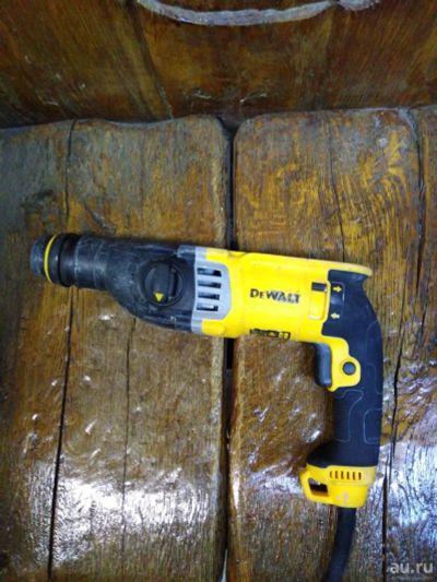 Лот: 13834258. Фото: 1. Перфоратор DeWALT D25143K (И3482... Электроинструмент