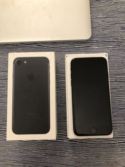 Лот: 12131951. Фото: 1. Продам Iphone 7 128 GB black. Смартфоны