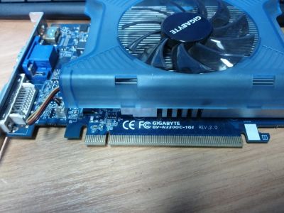 Лот: 11835561. Фото: 1. Видеокарта PCI-E GigaByte GeForce... Видеокарты