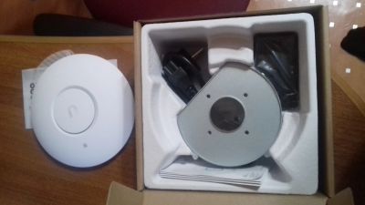 Лот: 18732110. Фото: 1. Wi-Fi точка доступа Ubiquiti UniFi... Маршрутизаторы (роутеры)