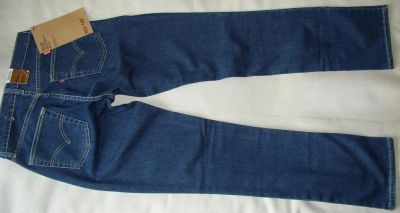 Лот: 6206202. Фото: 1. Джинсы slim прямые Levis 595 р... Джинсы