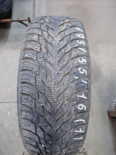 Лот: 21091276. Фото: 1. 1шт 195-55-16 Nokian Hakkapeliitta... Шины