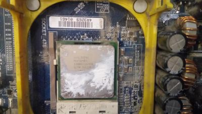 Лот: 10613345. Фото: 1. Процессор Pentium 4, 2,8GHz. Процессоры