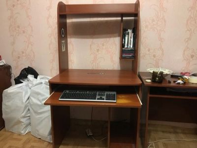 Лот: 11547422. Фото: 1. Компьютерный стол. Компьютерные и письменные столы