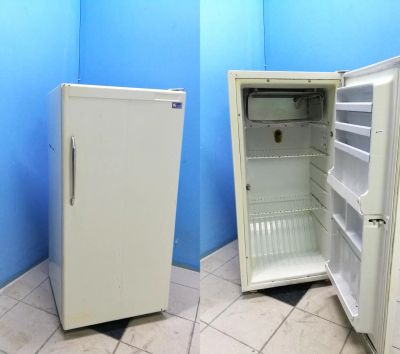 Лот: 11526418. Фото: 1. Холодильник Бирюса-1 код 508362. Холодильники, морозильные камеры