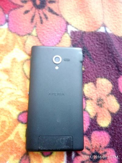 Лот: 8542353. Фото: 1. Sony xperia zl (c6502) возможен... Смартфоны