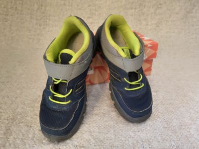 Лот: 19221133. Фото: 1. Кроссовки детские Decathlon Quechua... Кеды, кроссовки