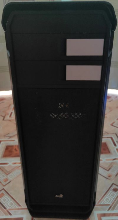 Лот: 14359237. Фото: 1. Корпус Aerocool Aero-500. Корпуса, блоки питания