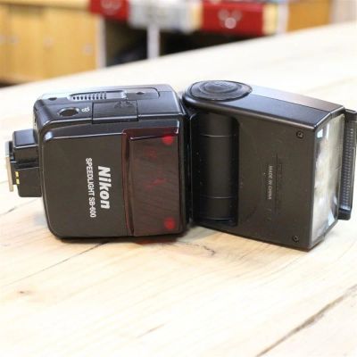 Лот: 11691158. Фото: 1. Nikon SB-600 вспышка. Вспышки, осветители, рассеиватели
