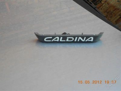 Лот: 1856400. Фото: 1. Шильдик CALDINA. Кузов