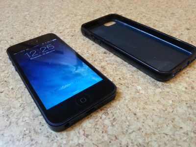 Лот: 4383911. Фото: 1. iPhone 5 16Gb РСТ Black черный... Смартфоны