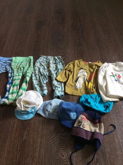 Лот: 10073720. Фото: 1. Пакет одежды для малыша на 1 год. Чулочно-носочные изделия