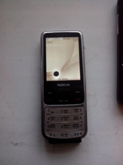 Лот: 15764564. Фото: 1. Nokia 6700 классик серебро. Кнопочные мобильные телефоны