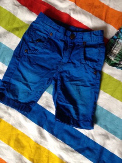 Лот: 6779435. Фото: 1. шорты Benetton синие на рост 82-92. Брюки, шорты, джинсы