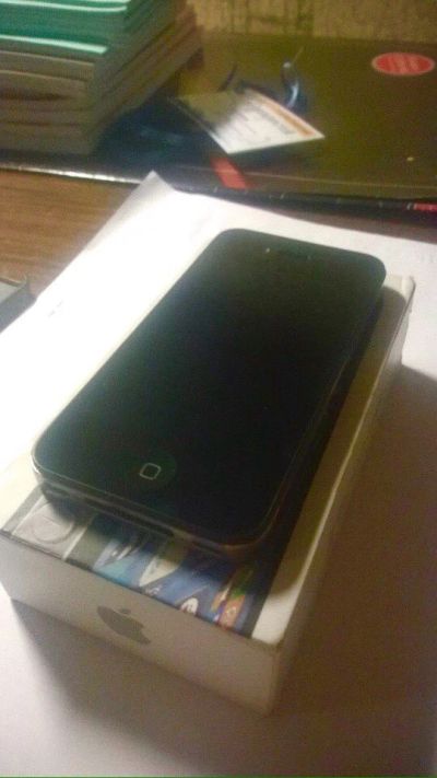 Лот: 8707941. Фото: 1. Iphone 4s 16GB. Обмен только на... Смартфоны