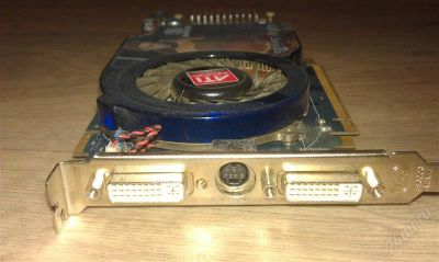 Лот: 2958163. Фото: 1. Шустрая видеокарта Radeon HD 3870. Видеокарты