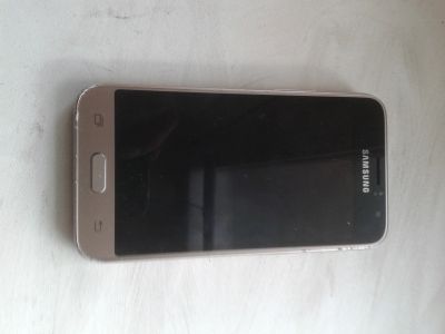 Лот: 16926217. Фото: 1. Samsung J1 2016 f120. Смартфоны