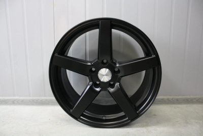 Лот: 11210613. Фото: 1. Vossen cv3 R18 5\114.3 8j et35... Диски