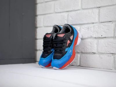 Лот: 14953336. Фото: 1. Кроссовки Adidas RAF Simons Ozweego... Кеды, кроссовки, слипоны