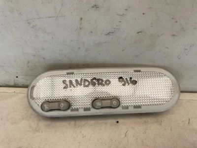 Лот: 24393203. Фото: 1. плафон салона Renault Sandero... Салон