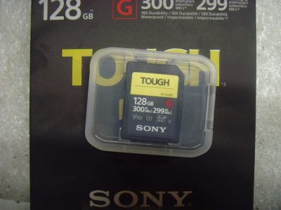 Лот: 21600463. Фото: 1. Sony Карта памяти Tough 128 ГБ... Карты памяти