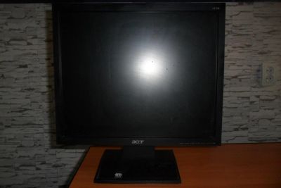Лот: 3855750. Фото: 1. Монитор acer v173d. ЖК-мониторы