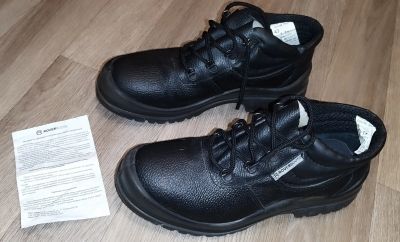 Лот: 19787414. Фото: 1. Ботинки рабочие RoverBoots 43. Спецодежда, спецобувь