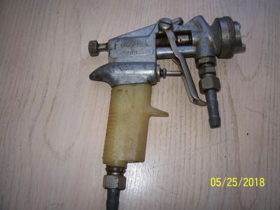 Лот: 11575737. Фото: 1. краскопульт пневматический. Пневмоинструмент