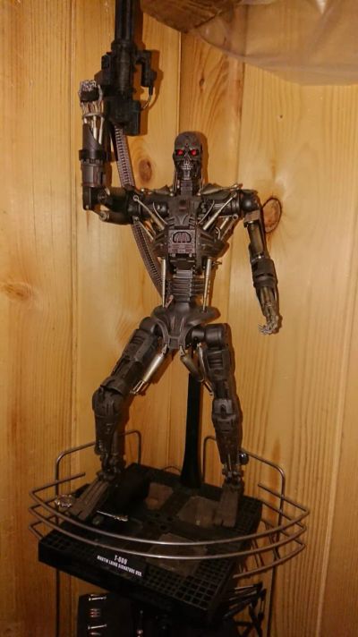 Лот: 25378216. Фото: 1. Hot toys terminator T600 endoskeleton. Игрушки