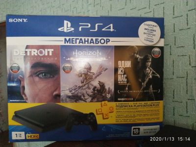 Лот: 15282421. Фото: 1. Ps4 Slim 1Tb +3 игры. Игровые приставки, консоли