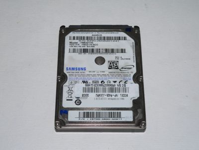 Лот: 9823543. Фото: 1. Неисправный SATA-II 320Gb Samsung... Жёсткие диски