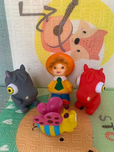 Лот: 19935610. Фото: 1. Игрушки резиновые. Развивающие