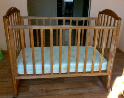 Лот: 11798112. Фото: 1. Кроватка для новорожденного, тип... Детские кровати и кроватки