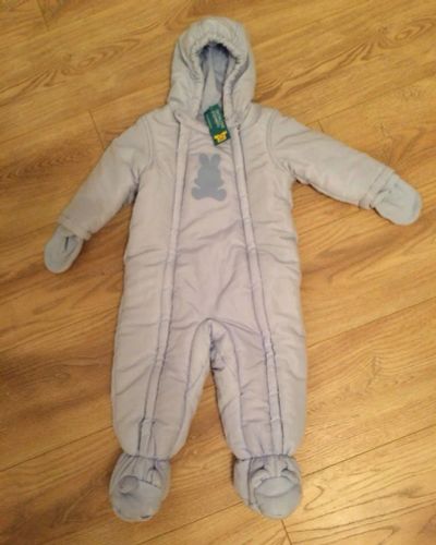Лот: 6293027. Фото: 1. Комбинезон новый Benetton. Костюмы, пиджаки, комбинезоны