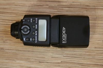 Лот: 6103702. Фото: 1. Вспышка Canon Speedlite 430 EX... Вспышки, осветители, рассеиватели