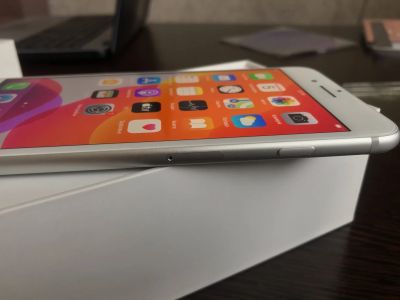 Лот: 17180533. Фото: 1. iPhone 7 Plus 32 Gb Silver. Смартфоны