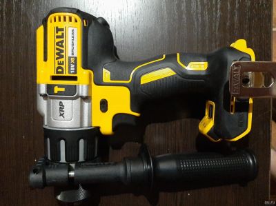 Лот: 17458542. Фото: 1. Дрель аккумуляторная ударная Dewalt... Электроинструмент