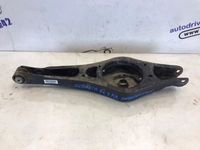 Лот: 21707344. Фото: 1. рычаг поперечный Skoda Octavia... Двигатель и элементы двигателя