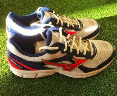 Лот: 15817302. Фото: 1. Кроссовки Mizuno оригинал Forward. Кеды, кроссовки, слипоны