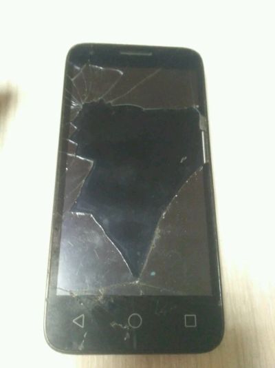 Лот: 14720448. Фото: 1. Смартфон Alcatel Onetouch 5019D... Смартфоны
