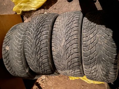 Лот: 18219350. Фото: 1. Nokian Hakkapelita R2 225/50/17. Шины