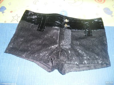 Лот: 8098705. Фото: 1. Мини шортики с пайетками. Брюки, шорты