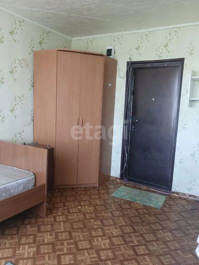 Лот: 23276018. Фото: 1. Продам 1-комн. общ. 14 кв.м. Сосновоборск... Квартиры, студии