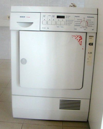 Лот: 11210187. Фото: 1. Сушильная машина Bosch WTL 6401. Стиральные машины