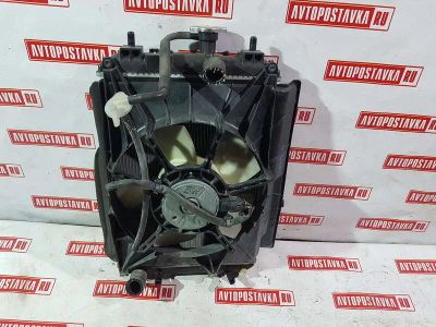Лот: 20897519. Фото: 1. Радиатор двигателя Toyota Bb QNC21... Двигатель и элементы двигателя